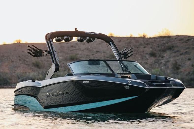 2025-mastercraft-nxt22-resized 2025-mastercraft-nxt22-resized